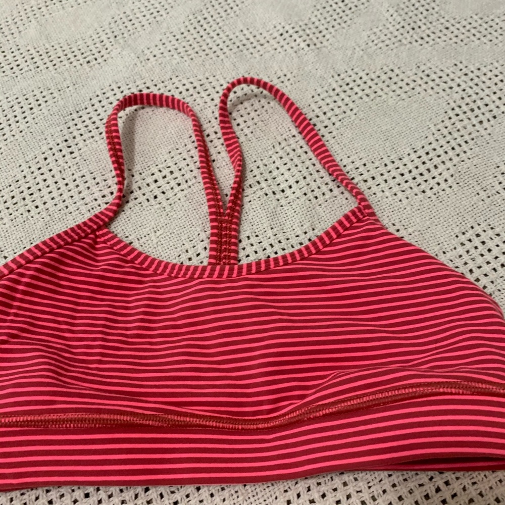 Lululemon athletica sports bra